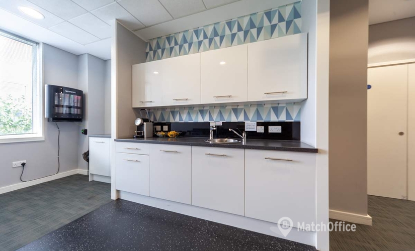 10 m² Business center in Hertfordshire, 2 Falcon Gate (AL7 1TW) - 4 | MatchOffice