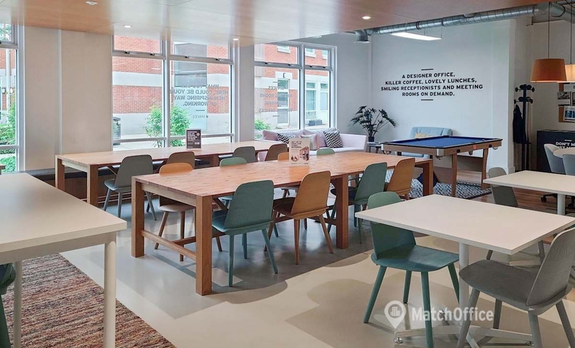 Coworking space in Buckinghamshire, Chalfont Park, 10 m² - MatchOffice.co.uk