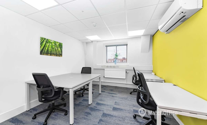 10 m² Business center in Wiltshire, Cross Keys House (SP1 1EY) - 3 | MatchOffice.com