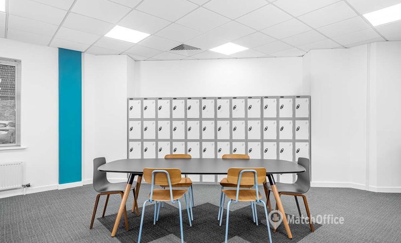 Business centre  in Bristol, Almondsbury Business Park, 10 m² - MatchOffice.co.uk