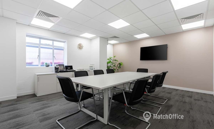 Business centre in Lewisham, 132 Lewisham High Street, 10 m² - MatchOffice.co.uk