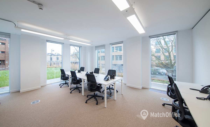 Coworking space in Hayes, The Charter Building, 10 m² - MatchOffice.co.uk