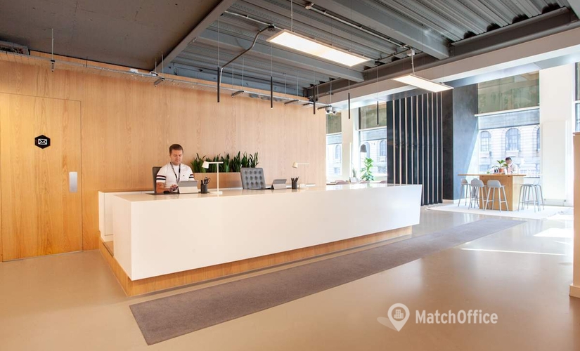 Work space in Birmingham Centre, 156 Great Charles Street, 10 m² - MatchOffice.co.uk