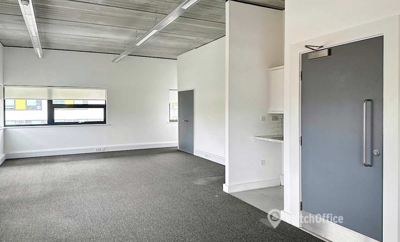 10 m² Business park in East Sussex, Pine Grove (TN6 1DH) - 3 | MatchOffice