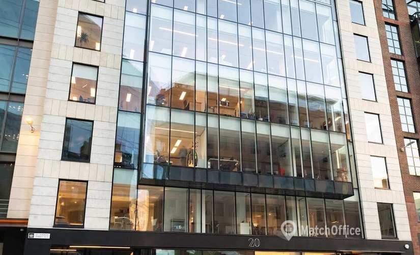 Coworking space in City of London, 20 St Andrew Street, 10 m² - MatchOffice.co.uk