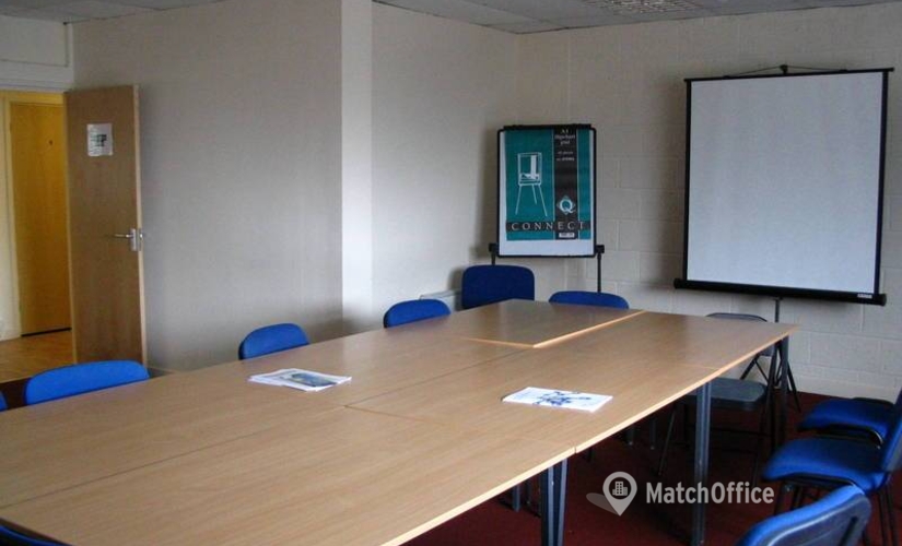 45 m² Serviced office in Newport, 100-101 Commercial Street (NP20 1LU) - 1 | MatchOffice