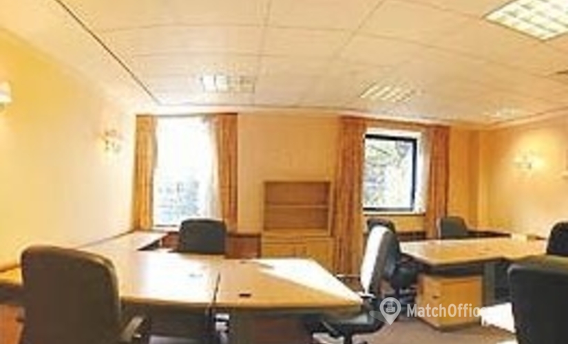 Business center 28-32 Wellington Road, London NW8 9SP The City of London