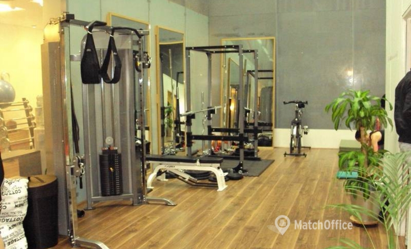 Business center 28-32 Wellington Road, London NW8 9SP The City of London