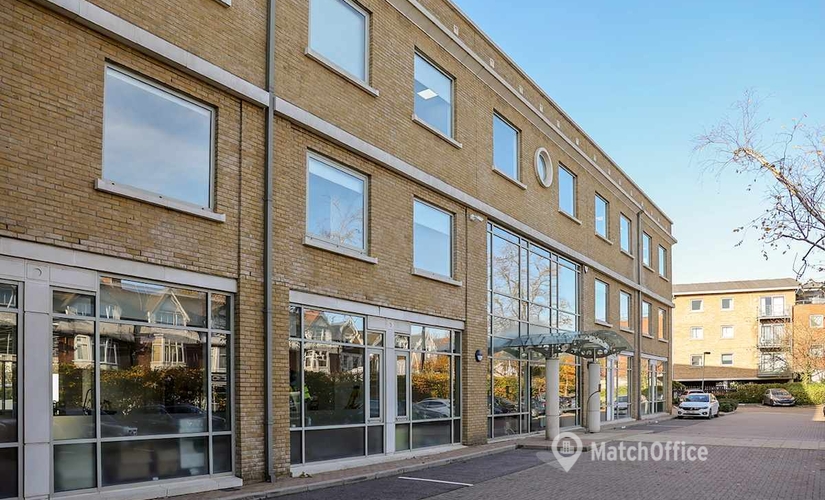 10 m² Coworking space in Surrey, Ashley Park House (KT12 1RZ) - 3 | MatchOffice.com