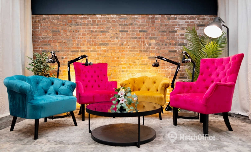 10 m² Co-working in Cheshire, 35-37 High Street (CW12 1AX) - 4 | MatchOffice