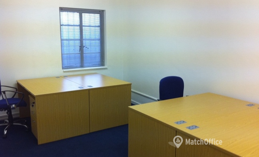 Business Centre in South London, 15 Falcon Road, 250 m² - MatchOffice.co.uk