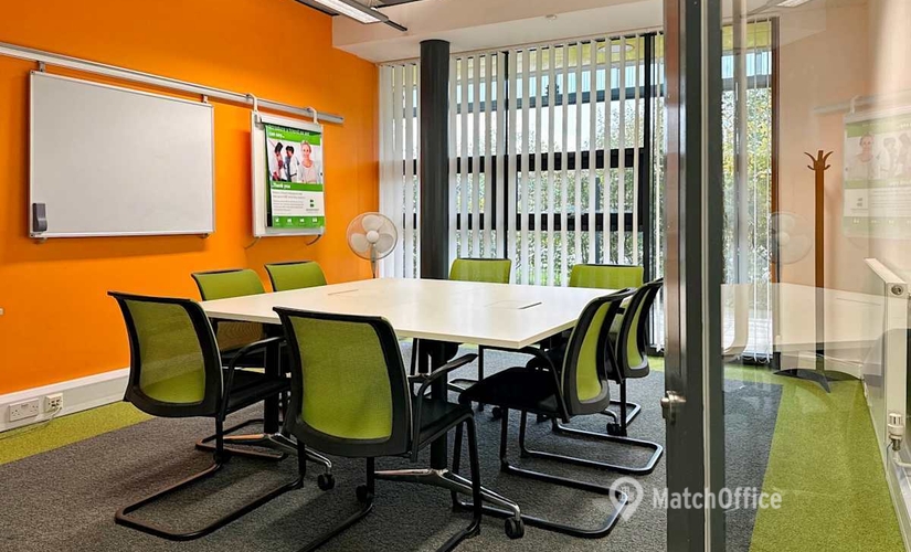 Business centre  in Swindon, Rivermead Drive, 10 m² - MatchOffice.co.uk