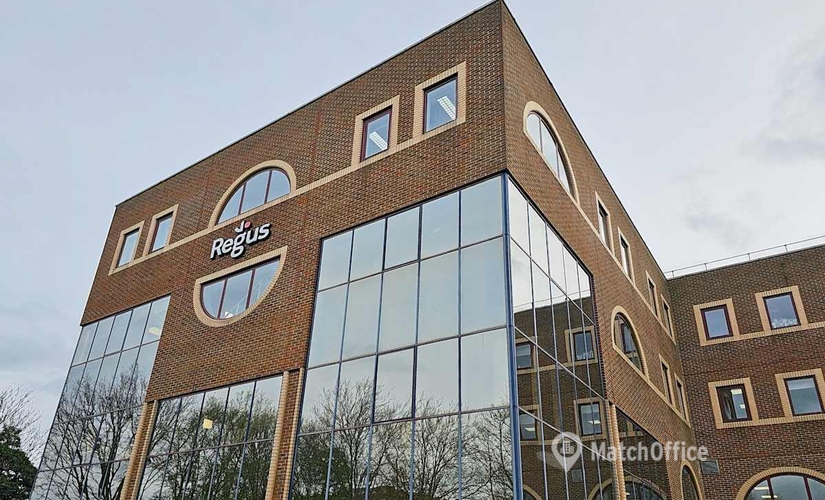 Business center in Buckinghamshire, Gatehouse Way, 10 m² - MatchOffice.co.uk