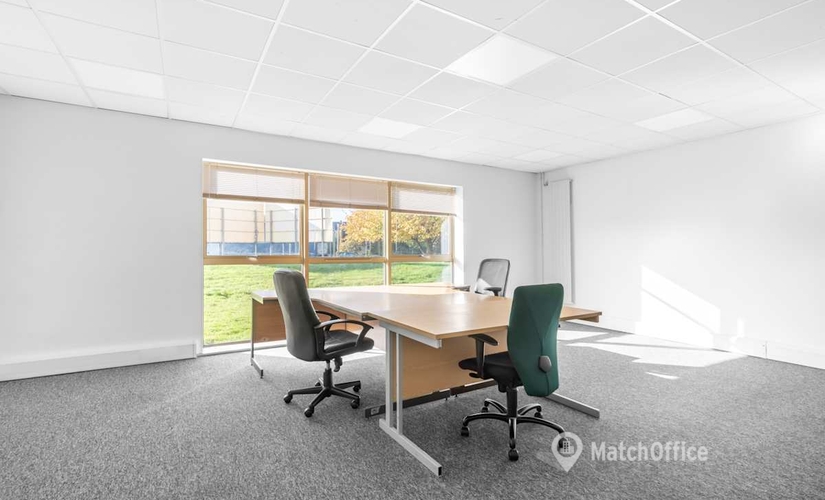 10 m² Shared office  in Hampshire, Aerodrome Road (PO13 0FQ) - 1 | MatchOffice.com