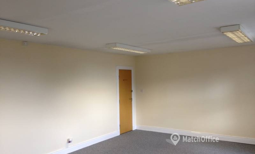 Business centre  in Kirkintilloch, 74 Townhead, 3070 m² - MatchOffice.co.uk
