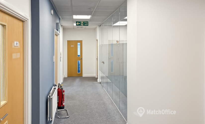 10 m² Serviced office in Southampton, Crown Walk (SO23 8BB) - 3 | MatchOffice.com