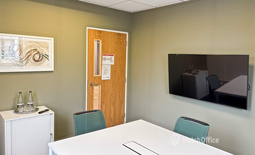 10 m² Shared office  in Southampton, Crown Walk (SO23 8BB) - 2 | MatchOffice