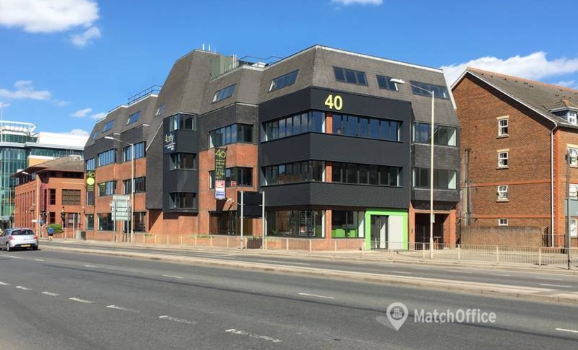 Business center 40 Caversham Road RG1 7EB Reading