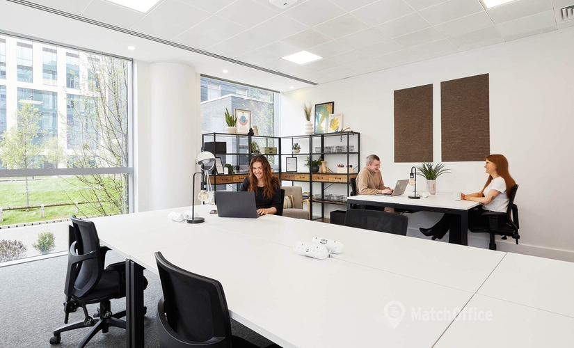 Office for rent in West Yorkshire, Riverside Way 1, 400 m² - MatchOffice.co.uk