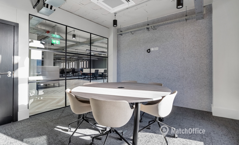  Office rental in West Yorkshire, Albion Place 5, 400 m² - MatchOffice.co.uk
