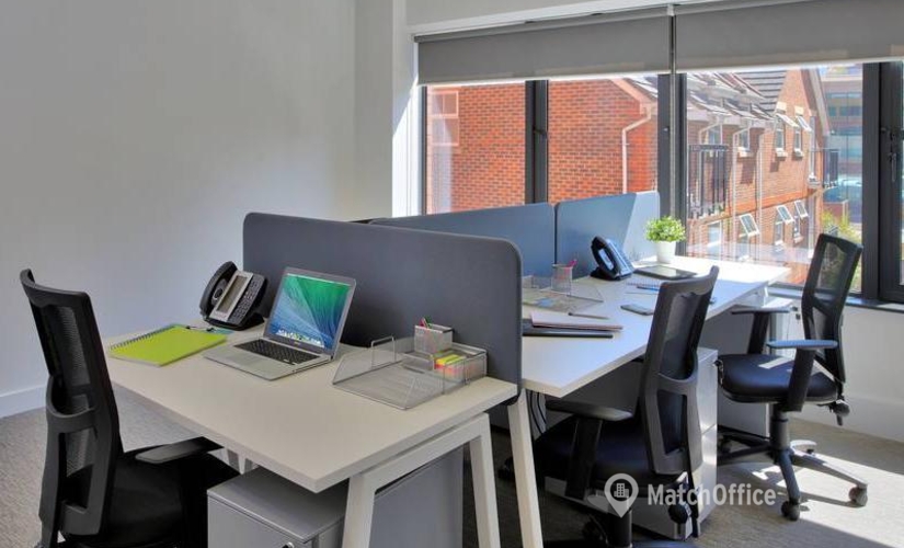 Business center 40 Caversham Road RG1 7EB Reading