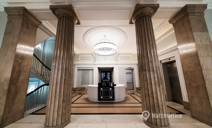 Business center 16 St Martin's le Grand EC1A 4EN The City of London