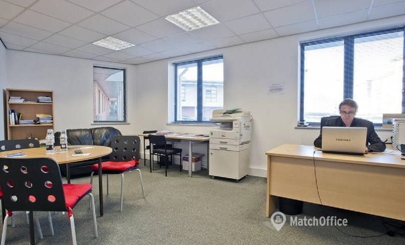 Business Centre in Southampton, Andersons Road, 78 m² - MatchOffice.co.uk