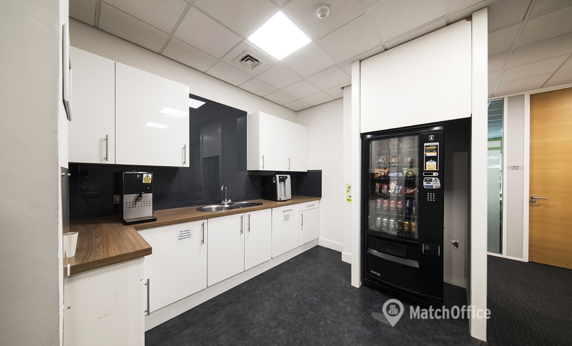Business centre in Luton, 960 Capability Green, 10 m² - MatchOffice.co.uk