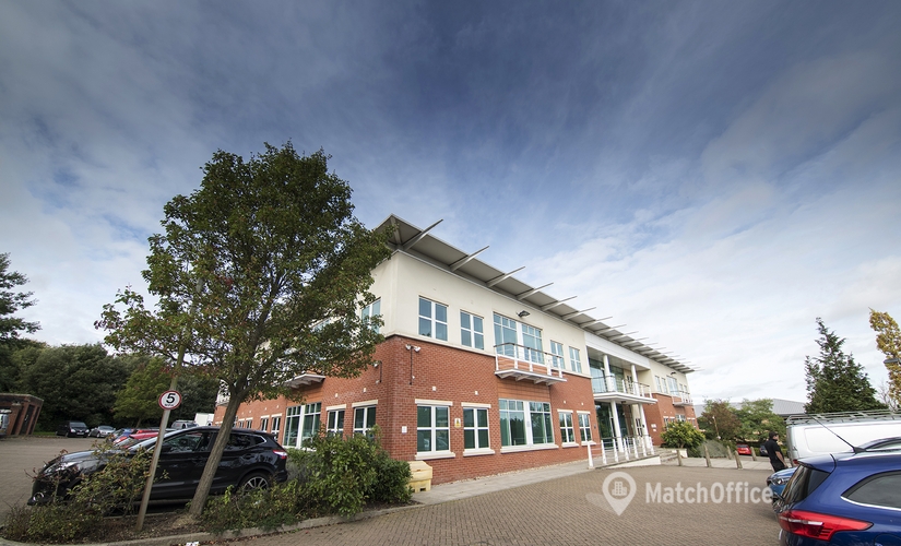 Business centre in Luton, 960 Capability Green, 10 m² - MatchOffice.co.uk