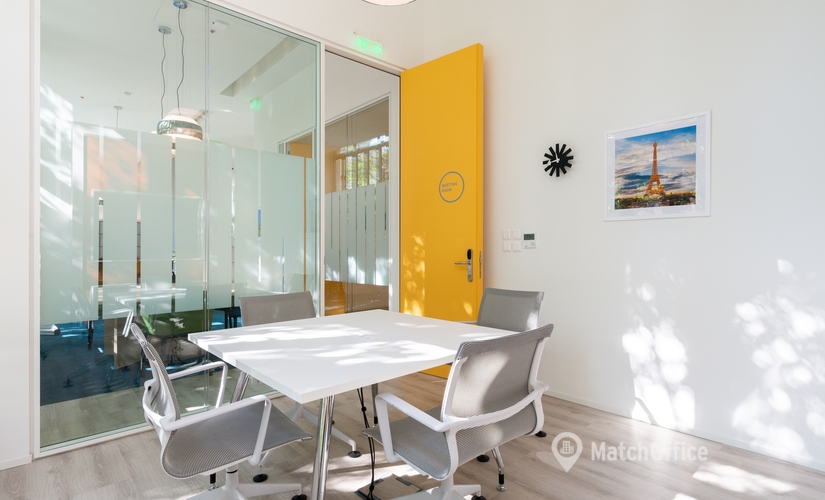 35 m² Conference hall in Thessaloniki, Vasileos Irakleiou 53 & Karolou Ntil (546 23) - 4 | MatchOffice.com