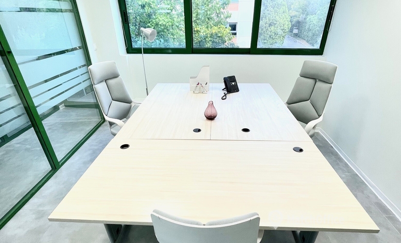 Office 10 Matsa str., Kifissia 145 64 Athens