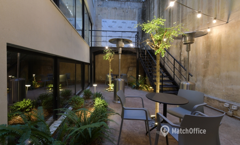 Office Fidiou 9 106 78 Athens