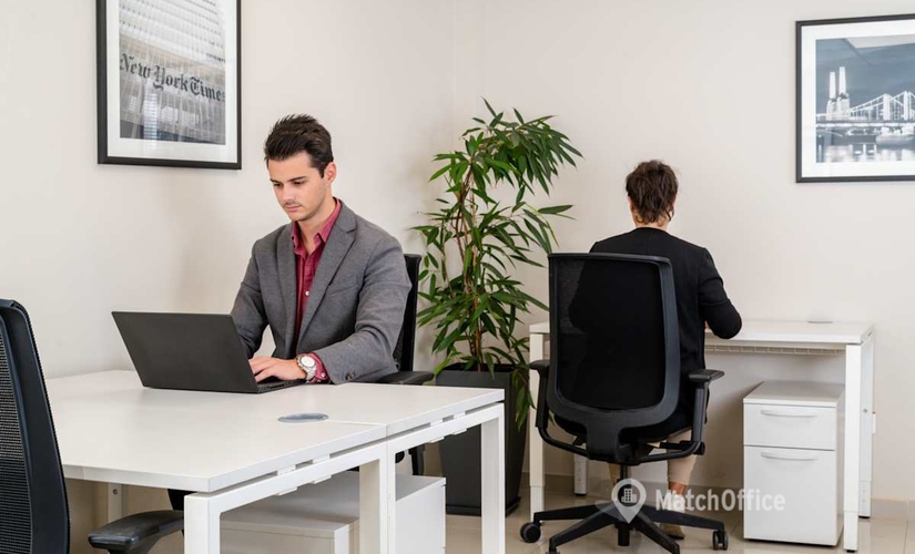 10 m² Business park in Athens, Grigoriou Lampraki 58 (166 75) - 4 | MatchOffice
