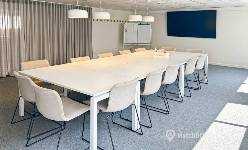 10 m² Coworking  in Palaio Faliro, Leoforos Thisseos 330 (176 75) - 2 | MatchOffice