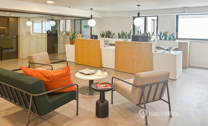 10 m² Shared office in Palaio Faliro, Leoforos Thisseos 330 (176 75) - 1 | MatchOffice