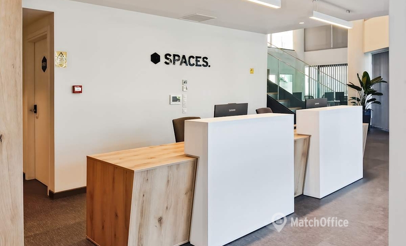 10 m² Co-working  in Palaio Faliro, Leof. Vouliagmenis 602 (164 52) - 1 | MatchOffice.com