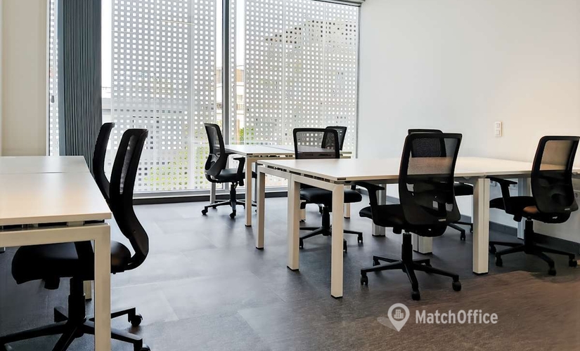 10 m² Coworking in Palaio Faliro, Leof. Vouliagmenis 602 (164 52) - 3 | MatchOffice.com