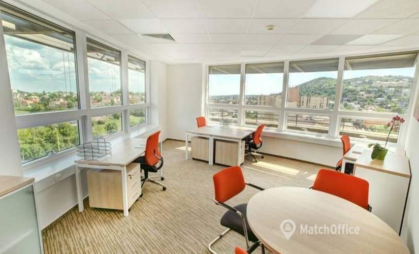 50 m² Shared workspace in Budapest, 53 Alkotás street (1123) - 1 | MatchOffice