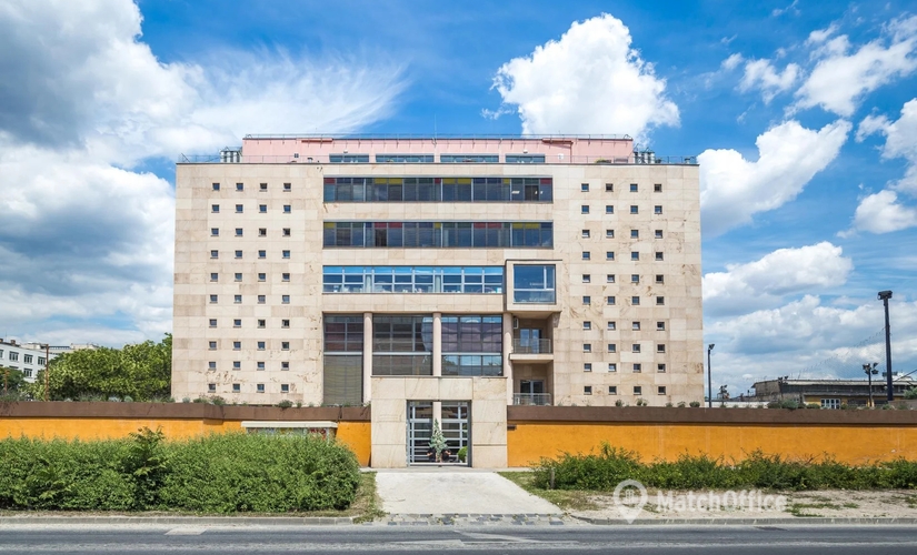 100 m² Business center in Budapest, Fehérvári út 126 (1116) - 3 | MatchOffice.com