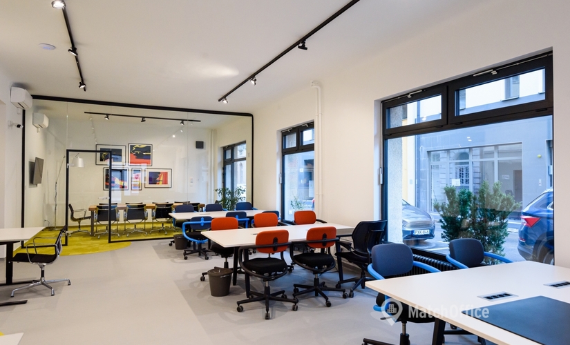 Office 6 Déri Miksa street 1084 Budapest