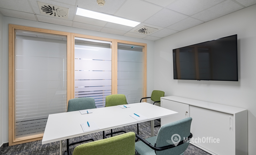 100 m² Business center in Budapest, Váci út 1-3 (1062) - 2 | MatchOffice.com