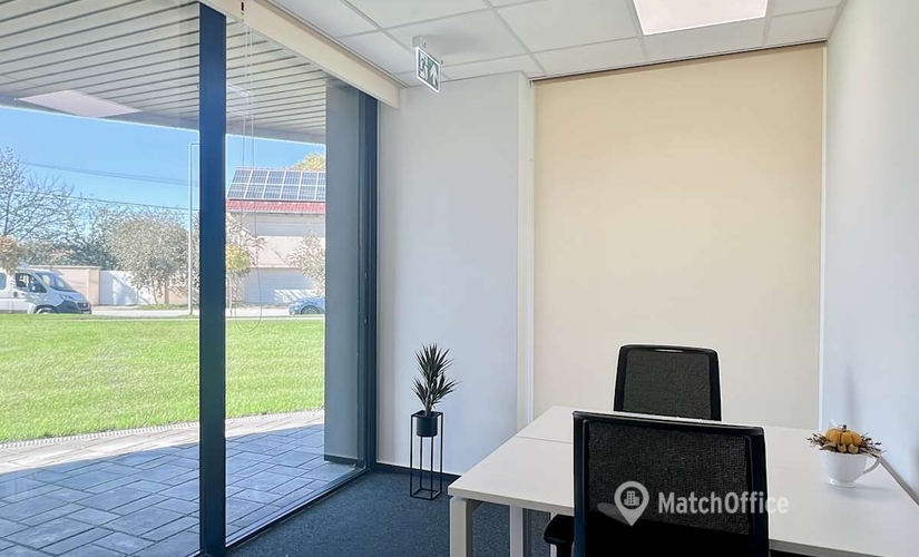 10 m² Co-working in Szeged, Bakay Nándor u. 24 (6724) - 3 | MatchOffice.com