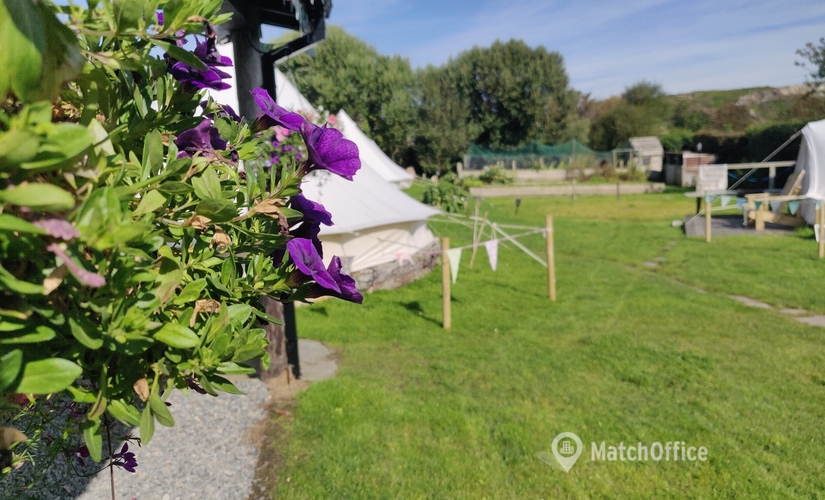 80 m² Conference room in Dublin, Castlebane (F92 XN88) - 0 | MatchOffice.com