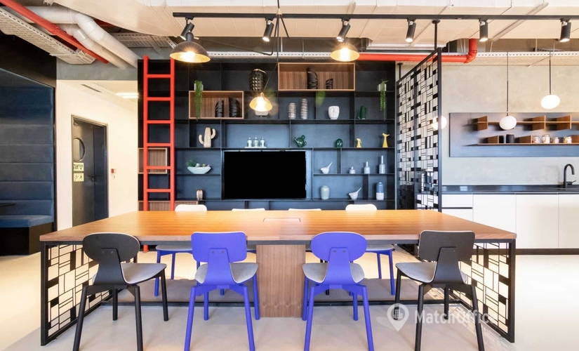 100 m² Serviced office in Haifa, Pal-Yam Street (31905) - 1 | MatchOffice