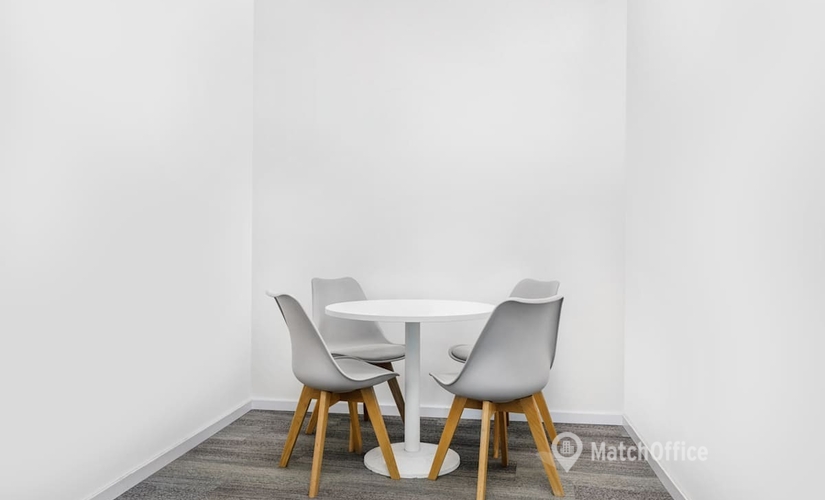 10 m² Coworking in Tel Aviv, 121-123 Derech Menachem Begin (6100000) - 2 | MatchOffice