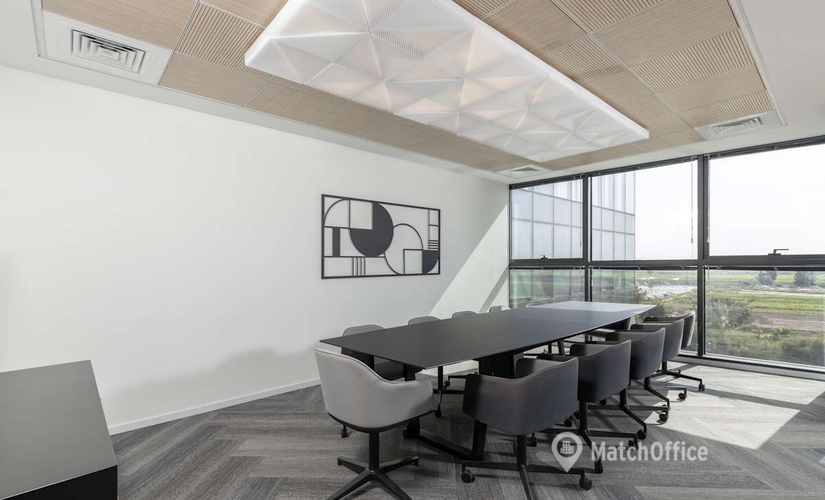 10 m² Shared workspace in Rishon LeZion, Ariel Sharon Blvd 8 (6025000) - 2 | MatchOffice.com