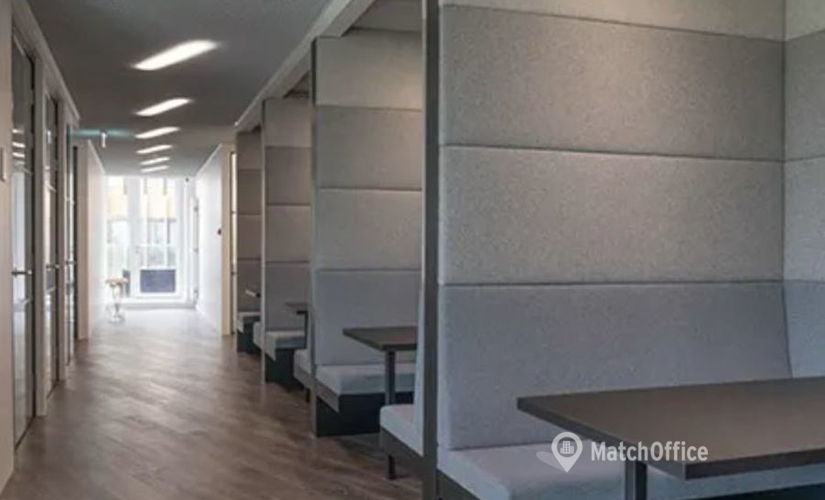 40 m² Business center place up for rent in Reykjavik-сity, Kalkofnsvegur 2 (101) - 1 | MatchOffice.com