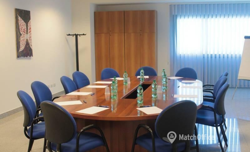 Affitta un centro conferenze accogliente a Frascati di 30 m², Via di Grotte Portella 6 - 8 | MatchOffice.it