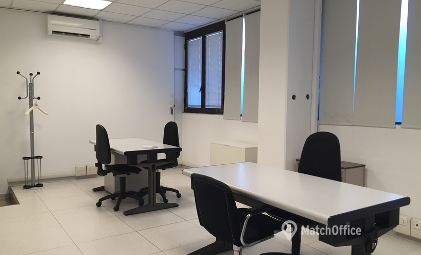 25 m² Business office available to rent in Milan, Via  Buozzi (20060) can benefit your business  - 1 | MatchOffice.com