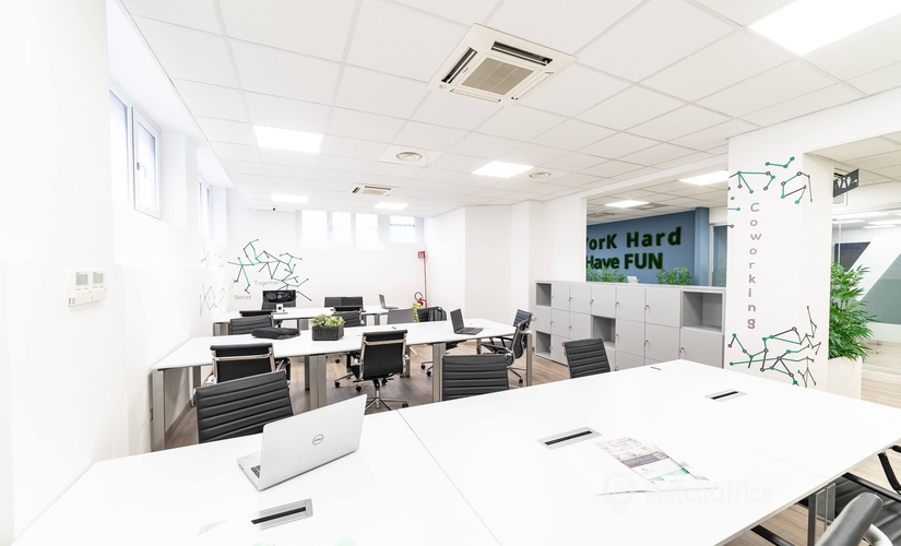 50 m² Business park property up for rent in Milan, Via Jacopo dal Verme 7 (20159) - 3 | MatchOffice